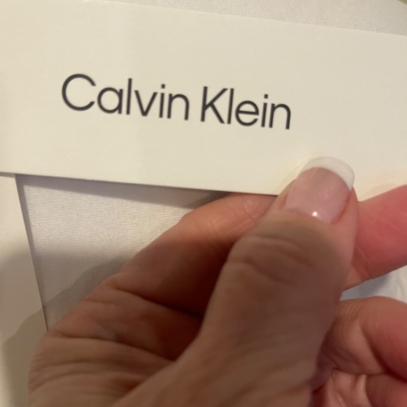 Professional & perfect Calvin Klein white plus size blouse with pocket. New/tags - Picture 6 of 6